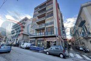 Negozio Messina [0681-10VCG]