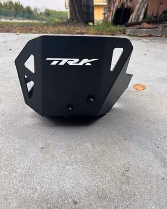 Piastra paramotore ORIGINALE Benelli TRK 702 / X