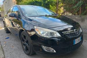 Opel Astra 1.7 unico proprietario
