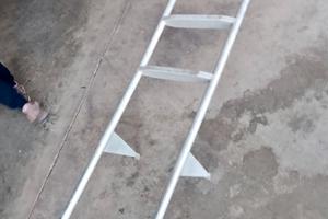 La SCALA in alluminio per barca 5 gradini 2mt