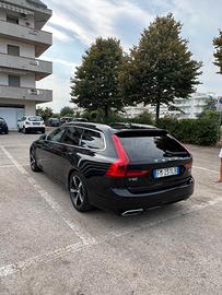 Volvo V90 D4 Rdesign