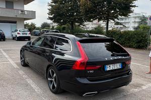 Volvo V90 D4 Rdesign