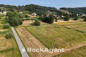 TERRENO IN ZONA RESIDENZIALE
