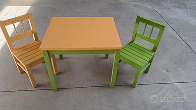 Tavolino e sedie legno per bambini 3-6 anni