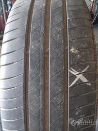 Gomme usate seminuove Michelin 225 65 16c 112/110R