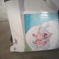 gonfiabile rotondo , bianco e tortora 