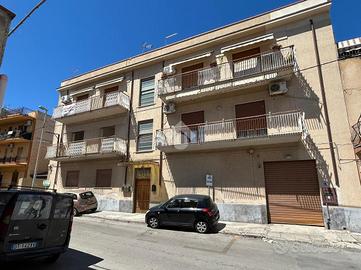 4 LOCALI A PALERMO