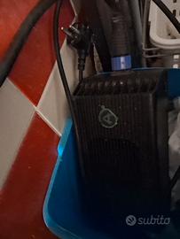 caricabatteria e batteria scoter elettrico niu 125