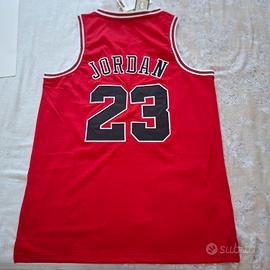 Maglia Bulls Jordan autografata a mano COA ICONS