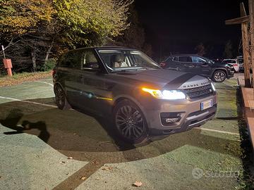 LAND ROVER Range Rover Sport 3.0 TDV6 HSE Dynamic