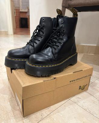 Dr Martens Jadon