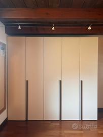 Armadio camera da letto a 5 ante