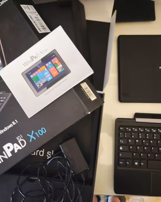 Tablet PC Mediacom WinPad 10.1 X100 + Tastiera