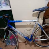 Bici da corsa  in alluminio leggerissima