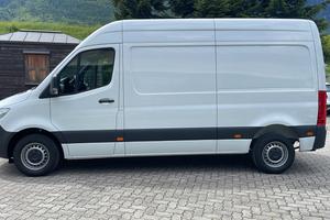 MERCEDES SPRINTER 311 CDI  L2 ALTO AUTOCARRO 114cv
