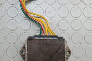 REGOLATORE TENSIONE GAS GAS FSE 450 2004 2005 400