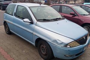 lancia Ypsilon 