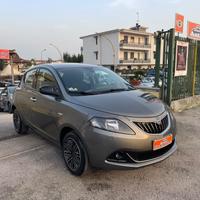 LANCIA YPSILON 1.0 BENZINA 70 (CV) 2022