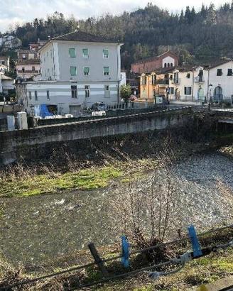 Immobile in asta di 103 m² con 4 locali a Borghett