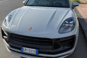 PORSCHE Macan - 2023 - 265cv