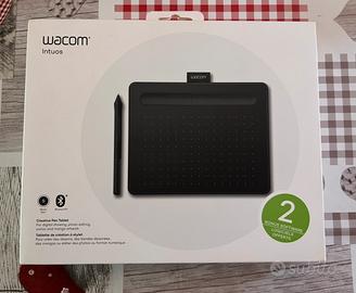 Wacom Intuos Small Bluetooth tavoletta grafica