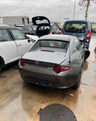 Mazda MX-5 per ricambi