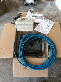 Robot per pulizia piscina