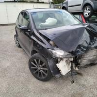 VW POLO 2014 - 338.25 - RICAMBI USATI
