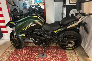 Benelli trk 702 abs tft colori 2024 (permuto rate)