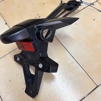 Porta targa originale MT 09 13-16