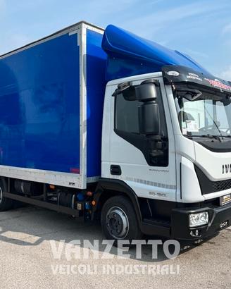 IVECO 80EL19 FURGONATO CON SPONDA IDRAULICA DHOLLA