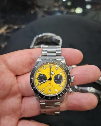 Tudor chrono yellow 2026