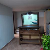 mobile della nonna in legno