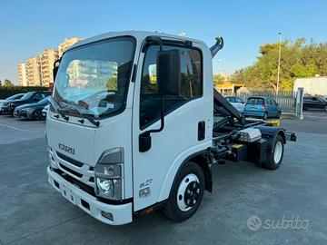 ISUZU M27 3.0 150CV CON BRACCIO SCARRABILE DA 30Q 