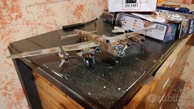 avro lancaster  RAF scala 1/72 bombardiere storico
