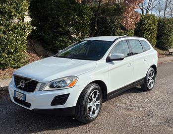 Volvo XC60 D5 AUTOMATICA