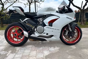 Panigale V2 ducati