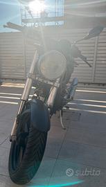 Ducati Monster 600 City Dark