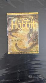 J.R.R. Tolkien Lo Hobbit Deluxe Illustrato