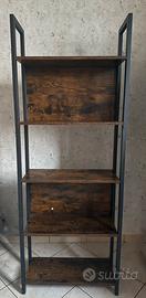 Libreria stile industriale effetto legno e metallo