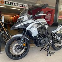 Benelli trk 502 x