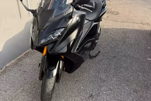YAMAHA TMAX 560 TECH MAX