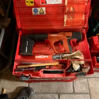 Pistola spara chiodi  HILTI
