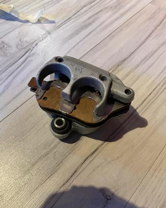 Pinza Freno Posteriore Harley-Davidson Rocker