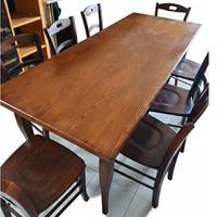 Tavolo completo di 8 sedie 