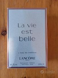 (1444) - Profumo La Vie Est Belle