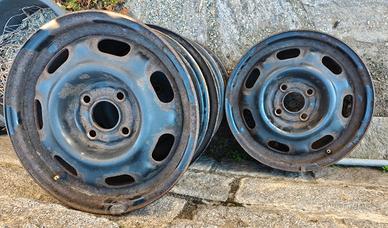 Cerchi in ferro per VW Polo da 14"