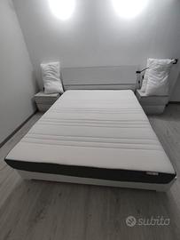 Materasso matrimoniale + topper in memory