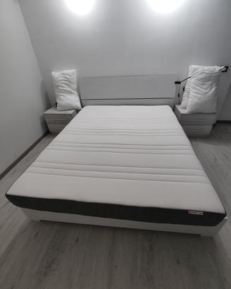 Materasso matrimoniale + topper in memory