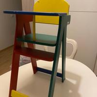 Seggiolone in legno per bambola